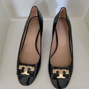 Tory Burch Black Patent Leather Pumps
